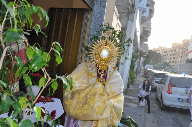 CORPUS DOMINI 2026 SANTA MESSA SOLENNE E PROCESSIONE PER LE VIE DEL QUARTIERE - Parrocchia San Gregorio Magno