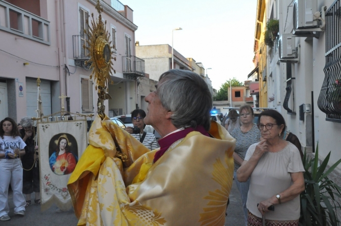 CORPUS DOMINI 2026 SANTA MESSA SOLENNE E PROCESSIONE PER LE VIE DEL QUARTIERE - Parrocchia San Gregorio Magno